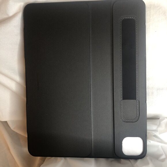 ESR for iPad Pro 12.9 Case (6th/5th Generation, 2022/2021), Removable Magnetic - Picture 4 of 13